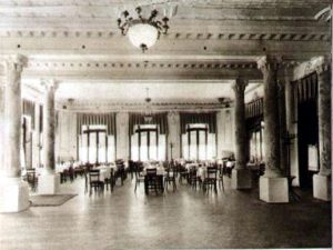 Interior restaurant Hotel Palace