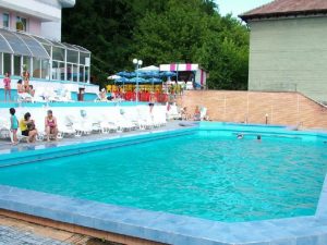 Piscina Hotel Oltenia